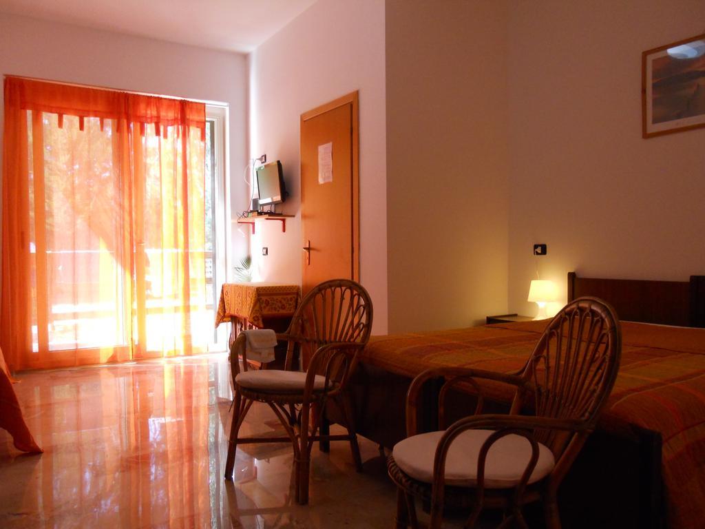 B&B Eraclea Minoa Mare الغرفة الصورة